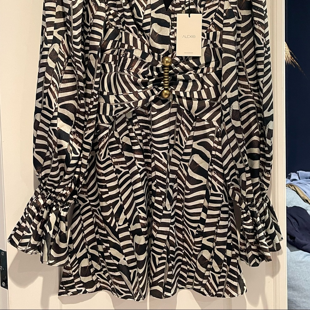 Alexis Imani zebra snake print dress (never worn) size M